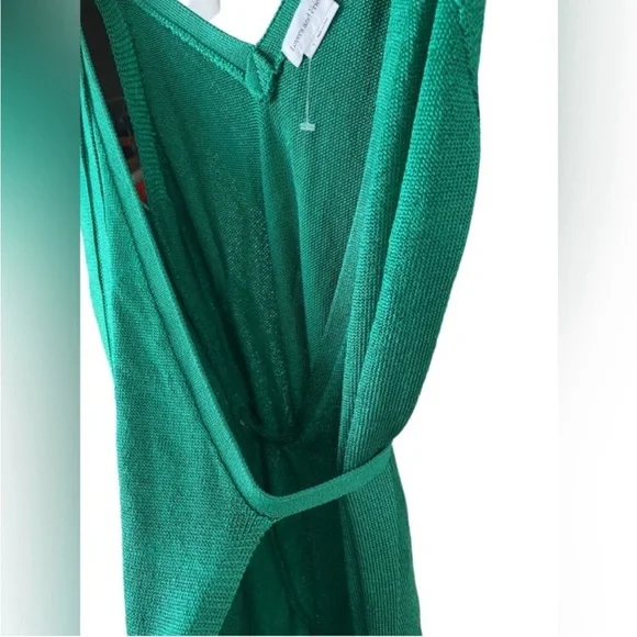 Lovers + Friends Beautiful New Green Dress - Picture 10 of 10